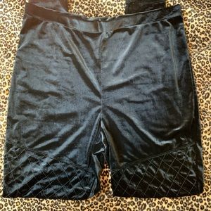 Velvet quilted leggings